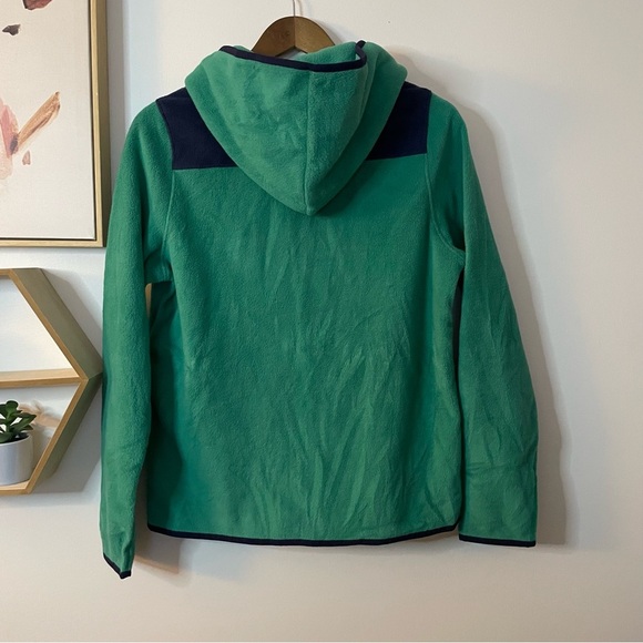 Vineyard Vines NWT Green and Navy Fleece Jacket Boys XL - Picture 2 of 4